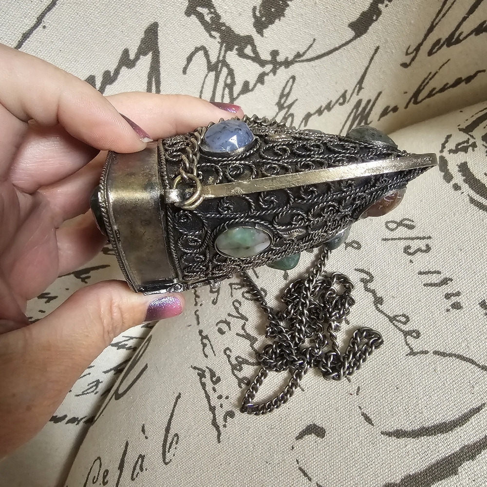Embellished Filigree Metal Crossbody Bag with Gem Accents - Silver - Picture 7 of 9